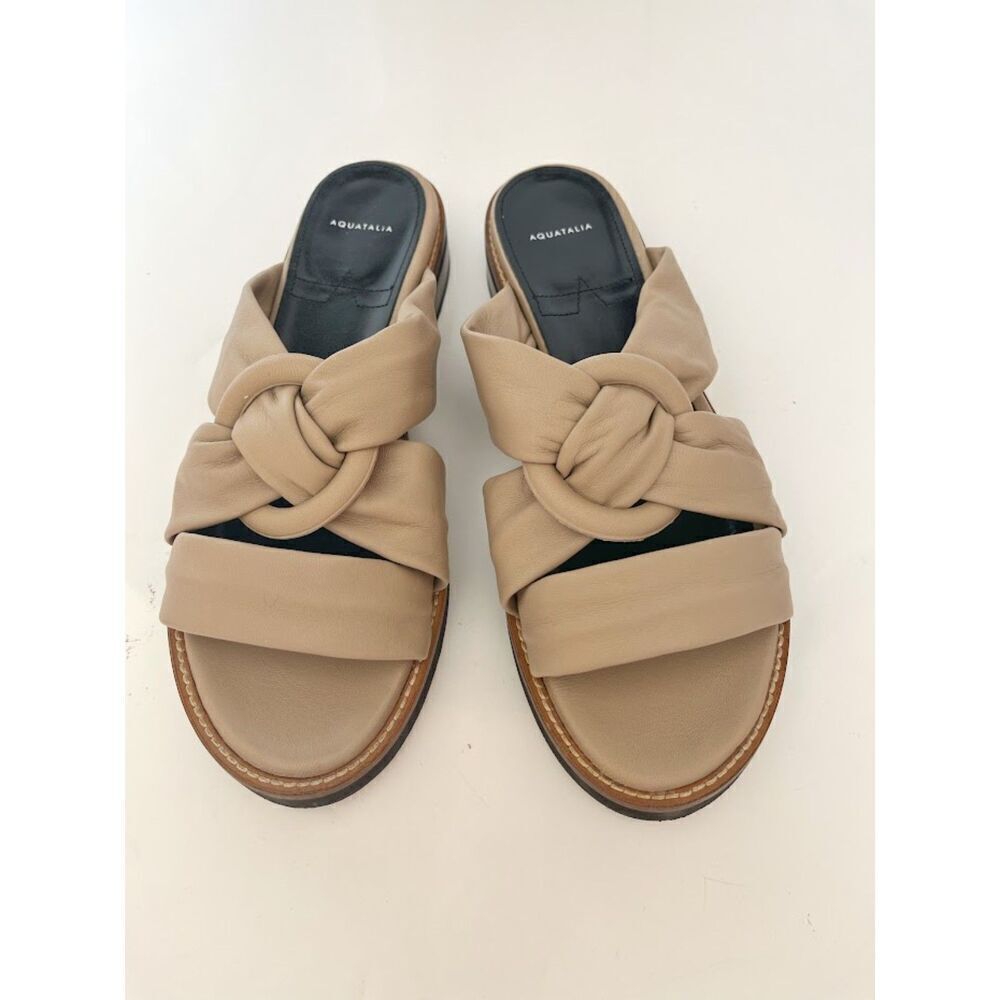 NWOT Aquatalia Harley Leather Slip on Knotted Circle Detail Flat Slide Sandals